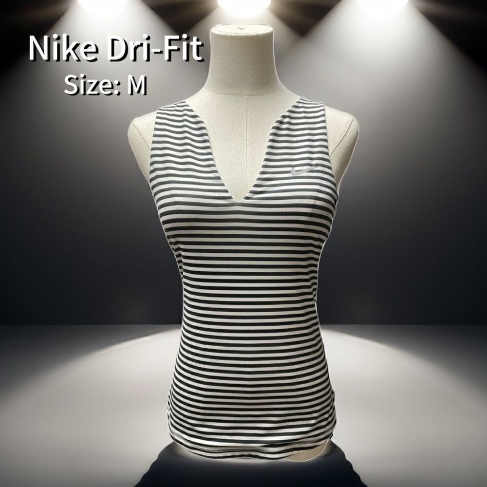 Nike Dri-Fit Athletic Top Women’s Size M